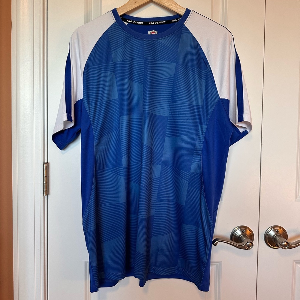Fila Blue Tennis Shirt. Men’s size L.